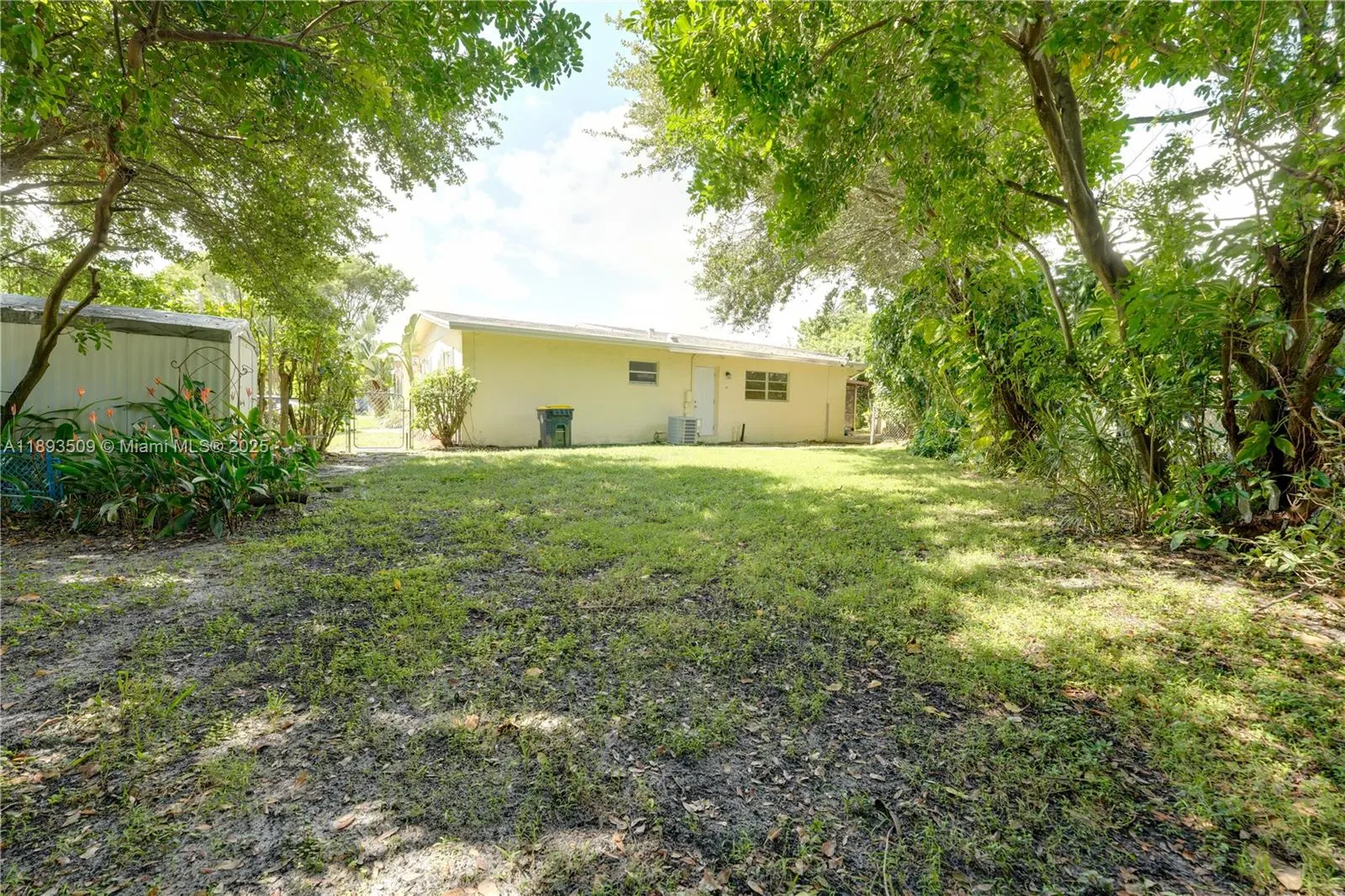 2401 SW 58th Mnr, #2