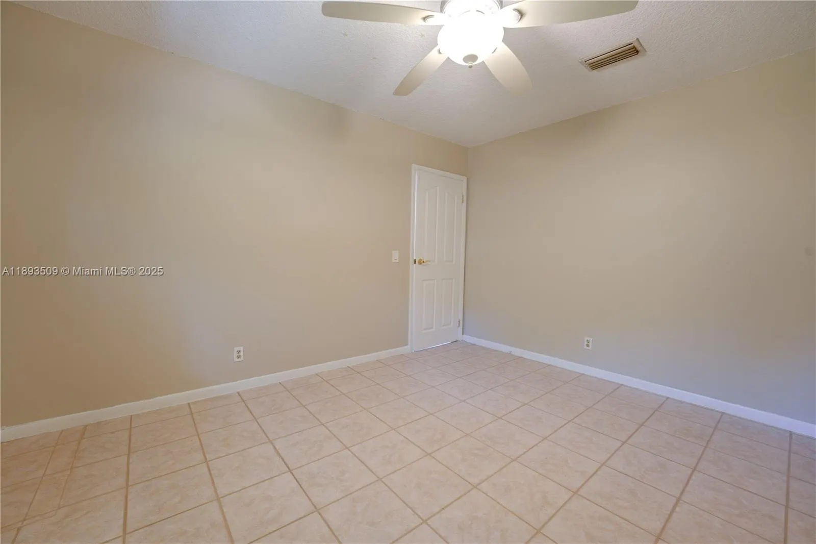 2401 SW 58th Mnr, #2