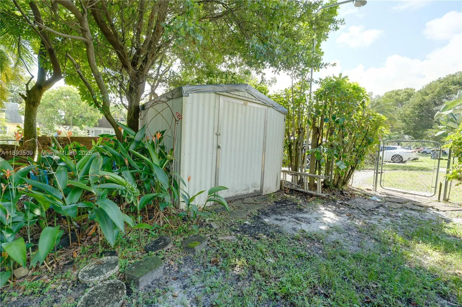 2401 SW 58th Mnr, #2