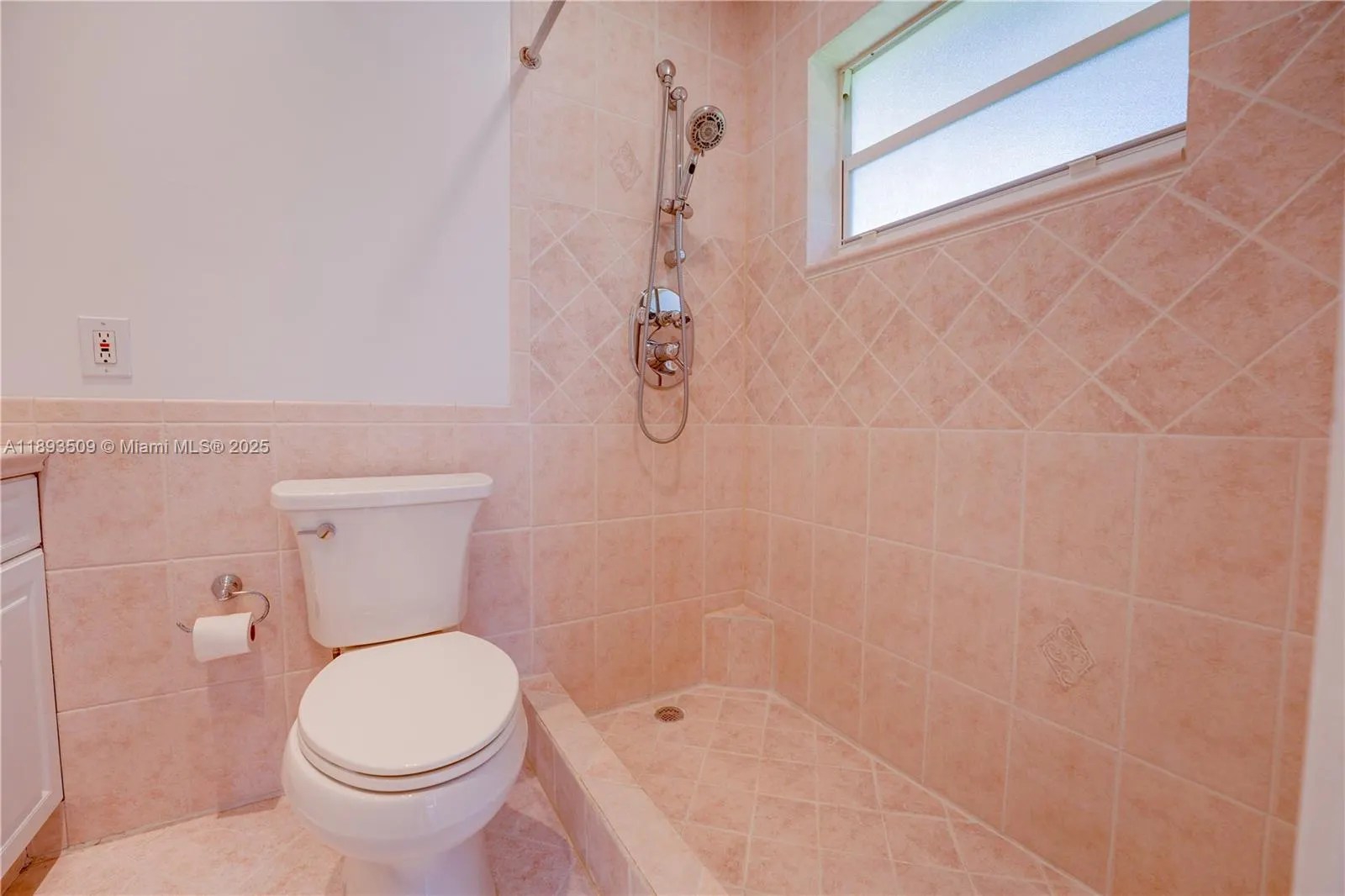 2401 SW 58th Mnr, #2