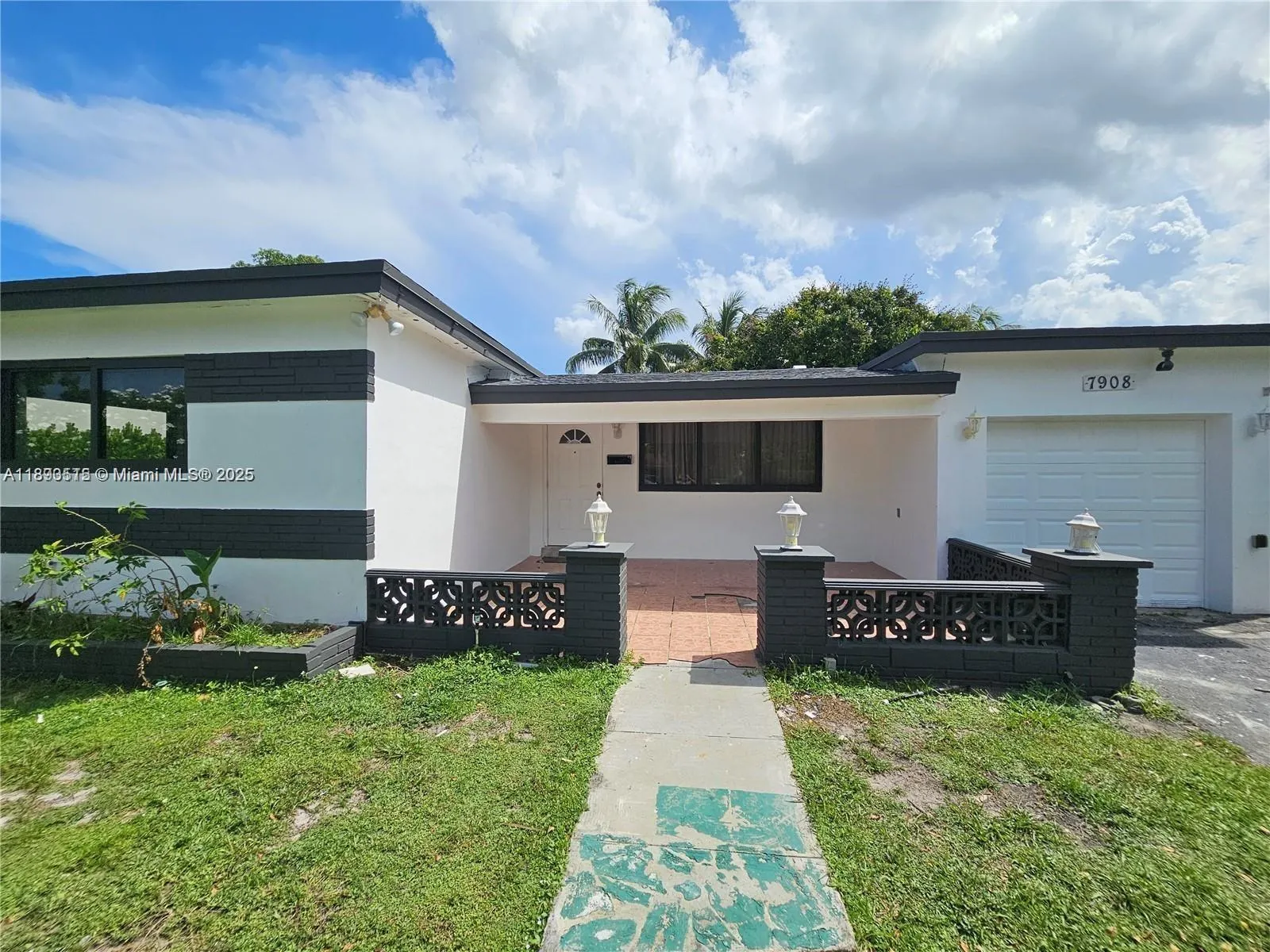 7908 Granada Blvd