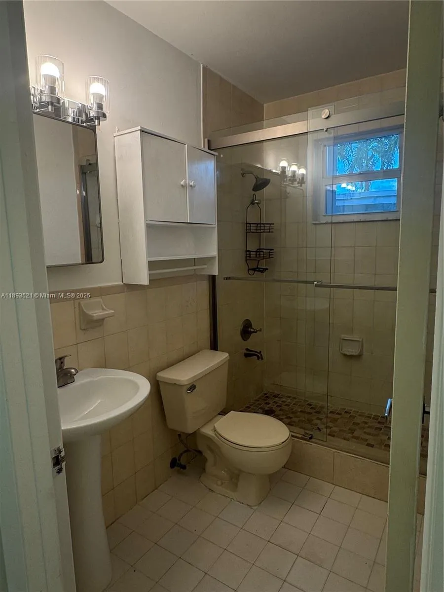 2311 SW 58th Ave, #2