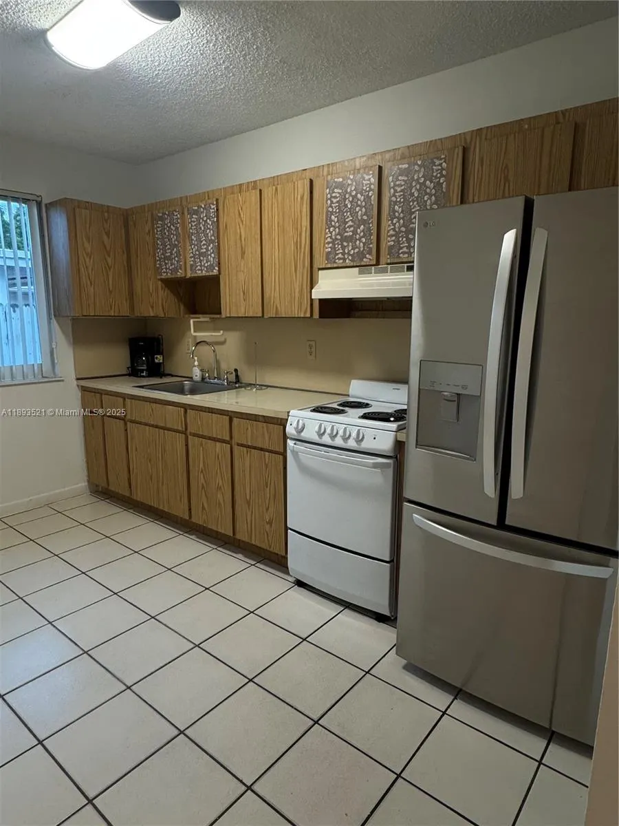2311 SW 58th Ave, #2