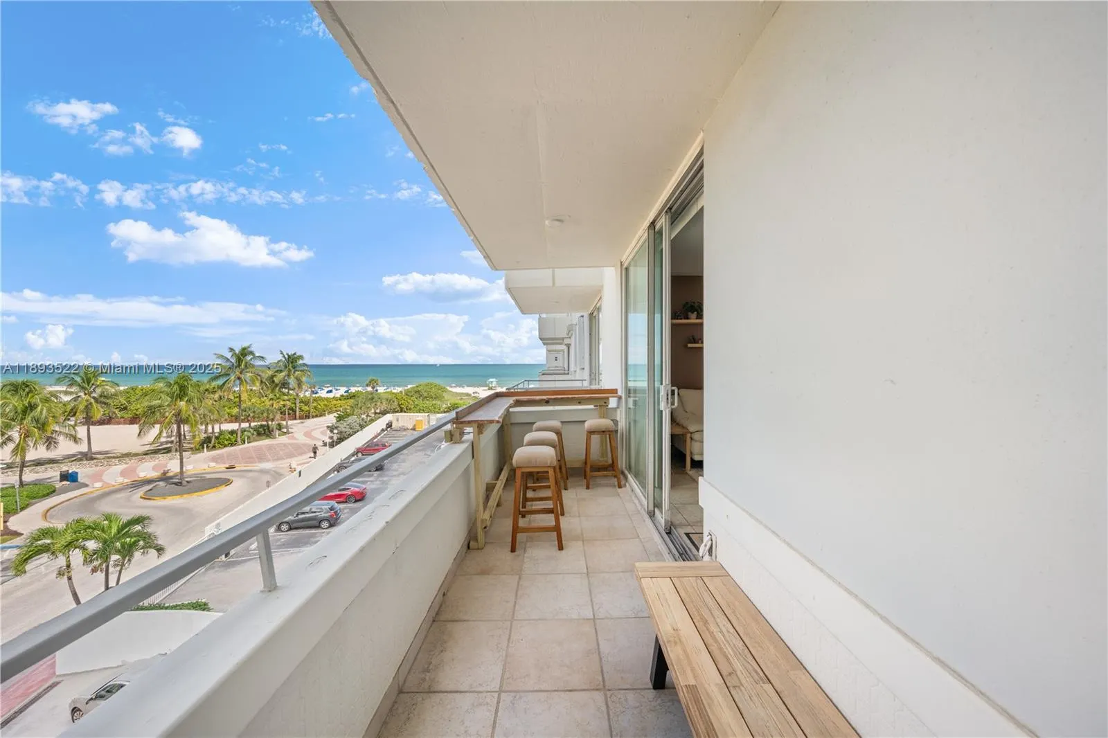 465 Ocean Dr, #524