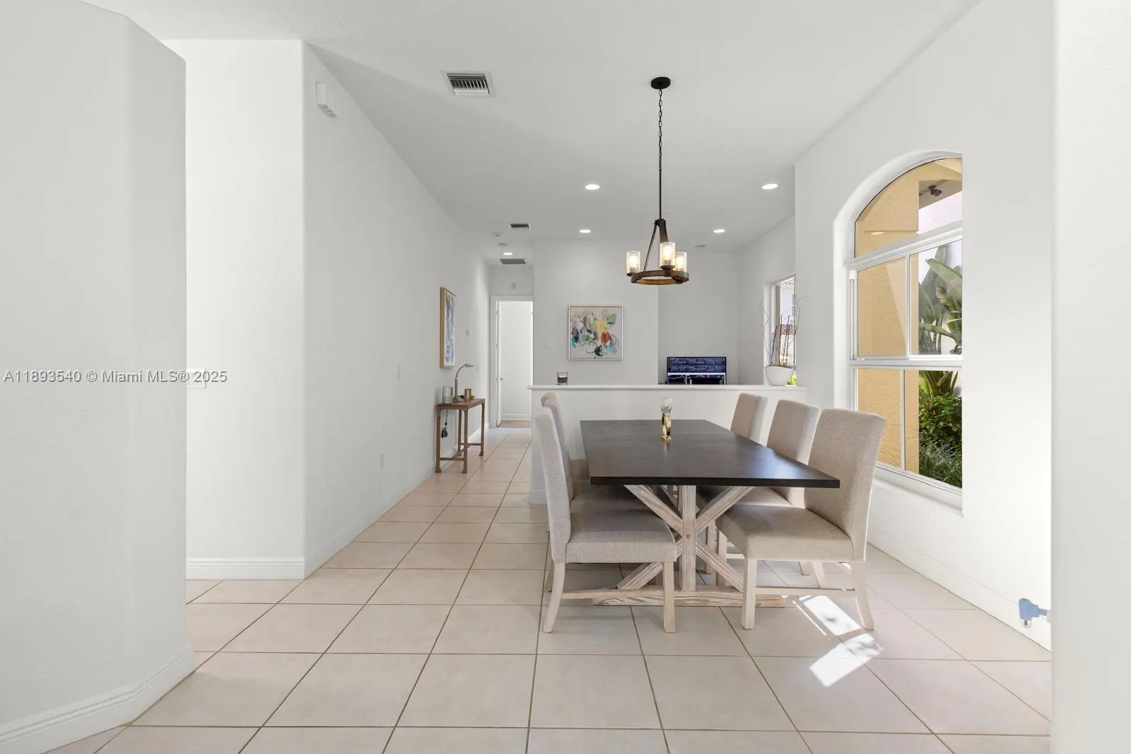 1408 Mariner Way