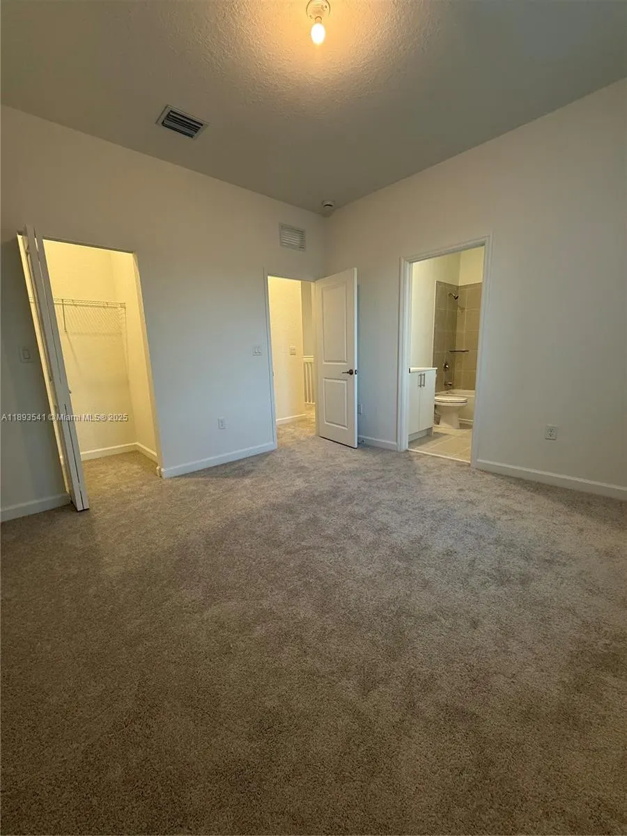 682 SE 14th St