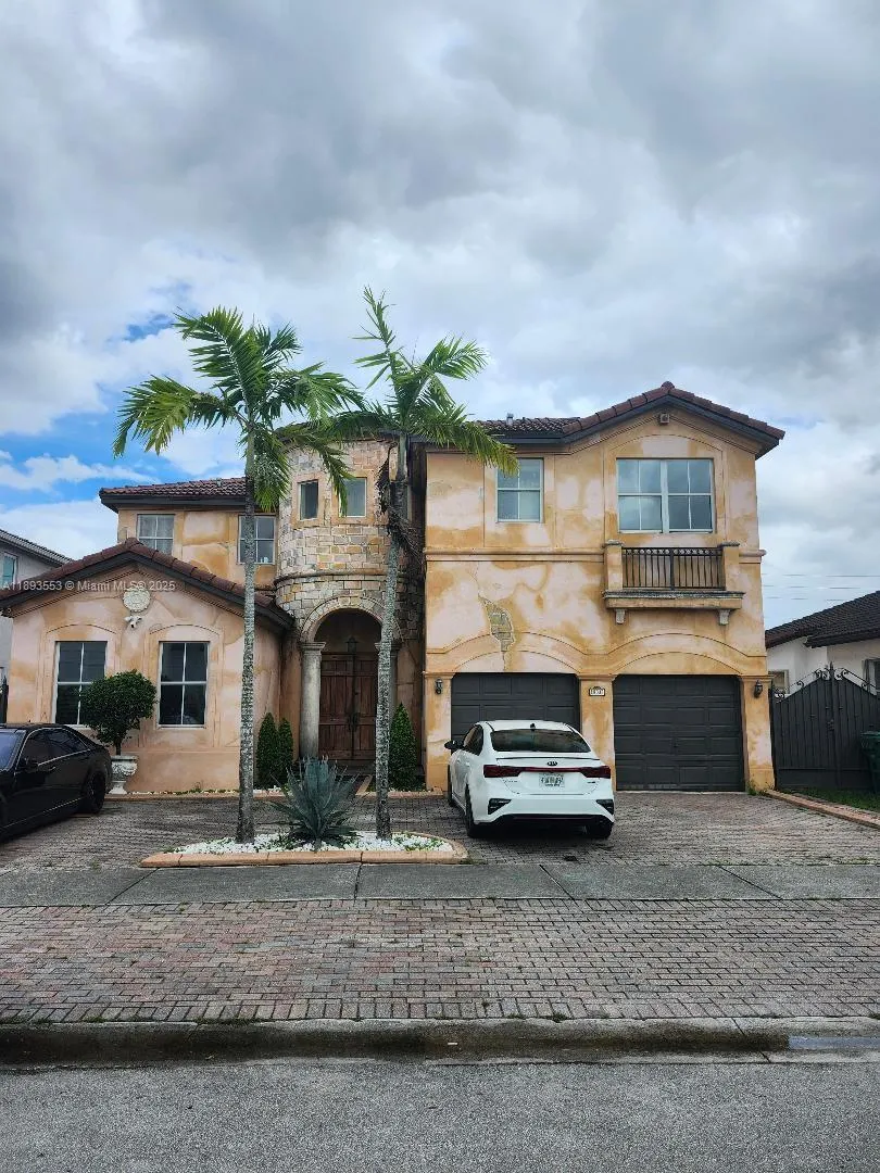 18031 NW 87th Ct