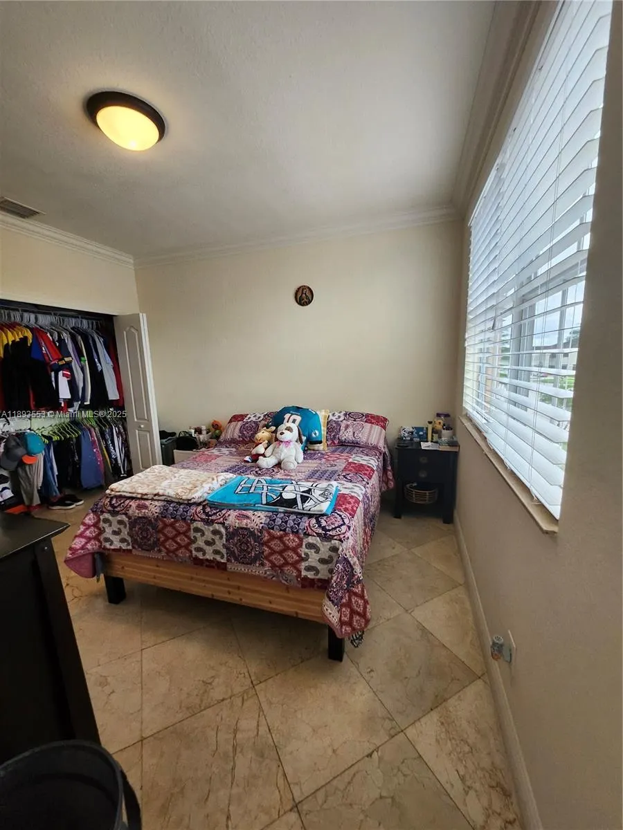 18031 NW 87th Ct