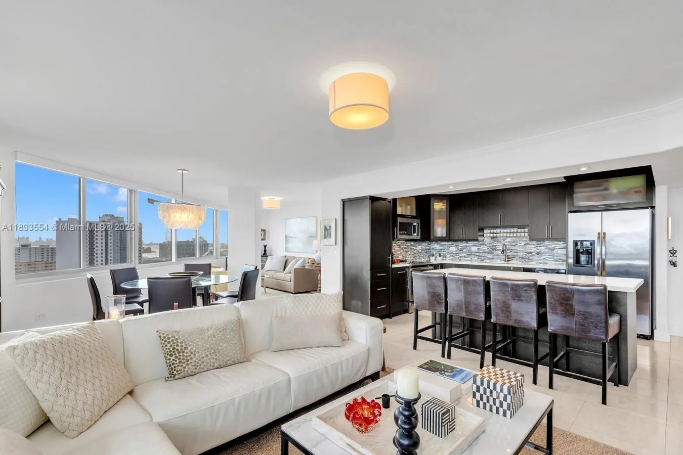 7135 Collins Ave, #1126