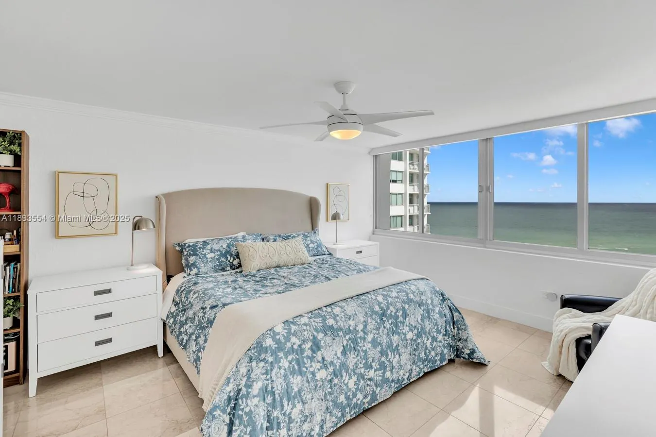 7135 Collins Ave, #1126