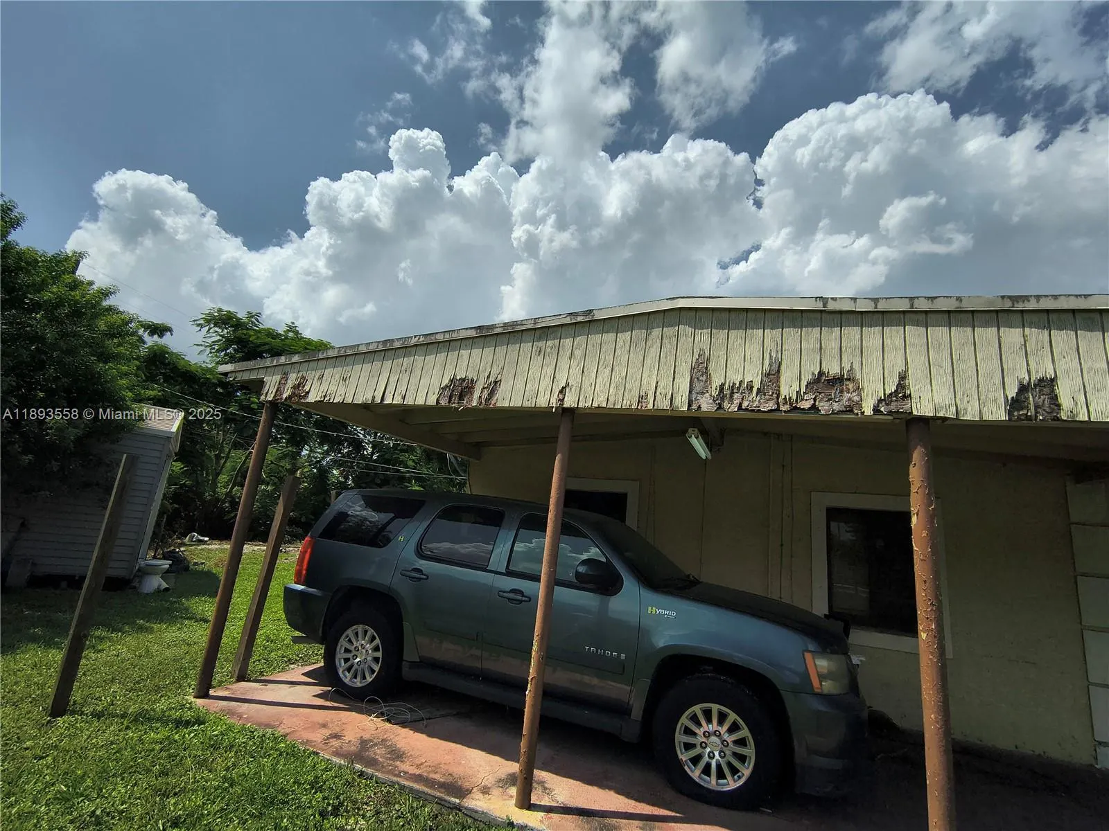 16300 NW 19th Ave