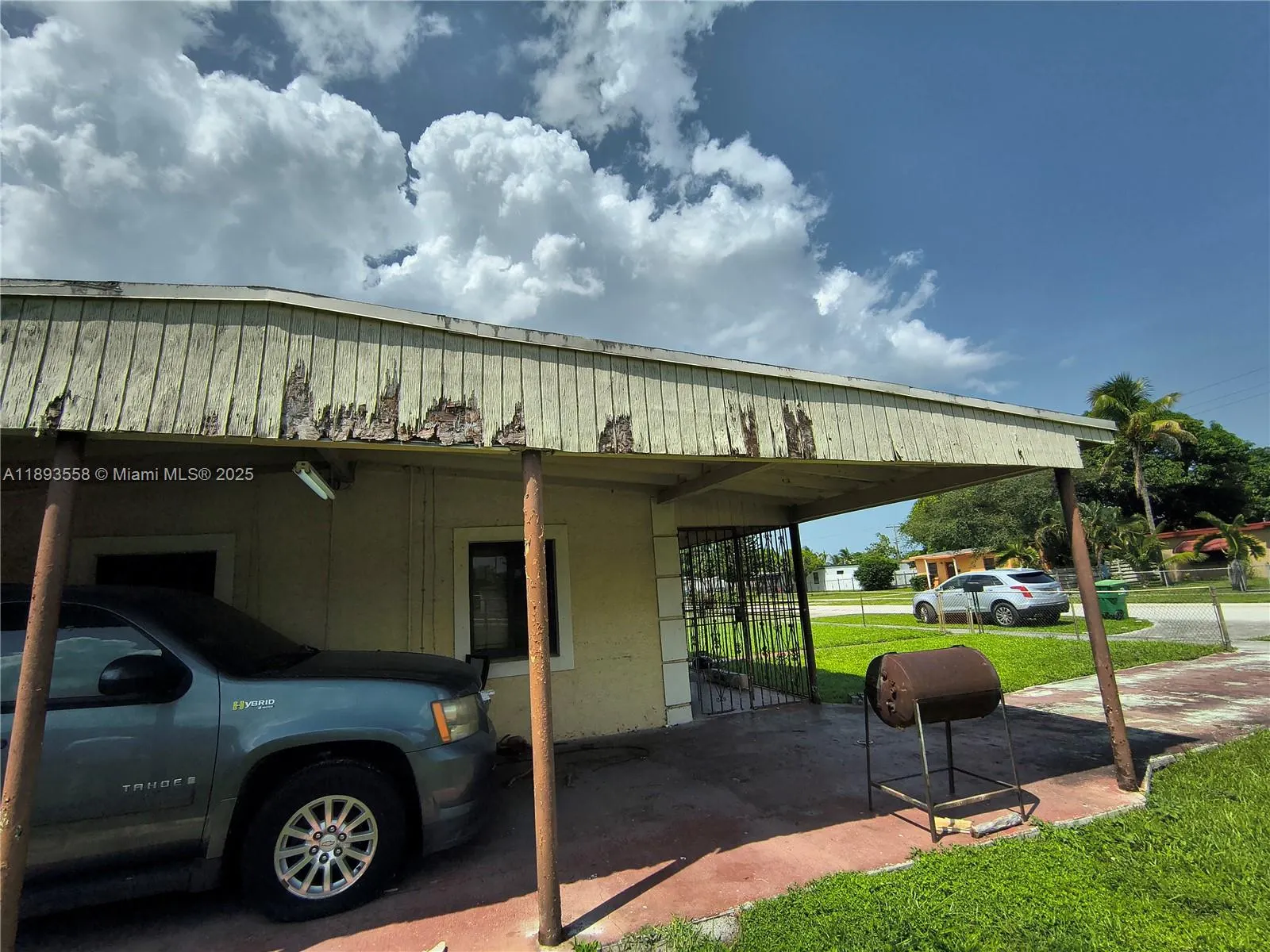 16300 NW 19th Ave