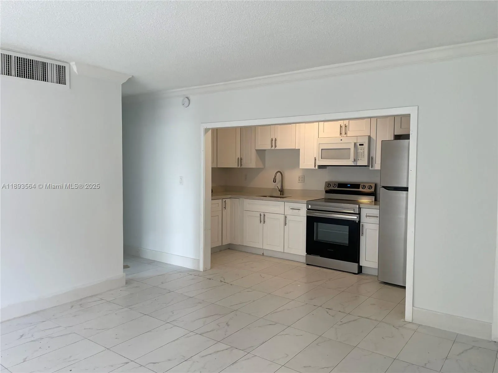 4660 NW 79th Ave, #1B