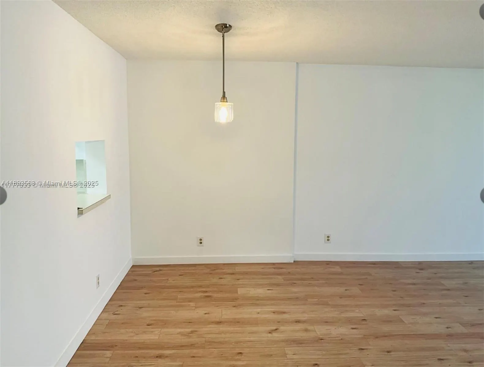 201 SE 11th Ter, #302