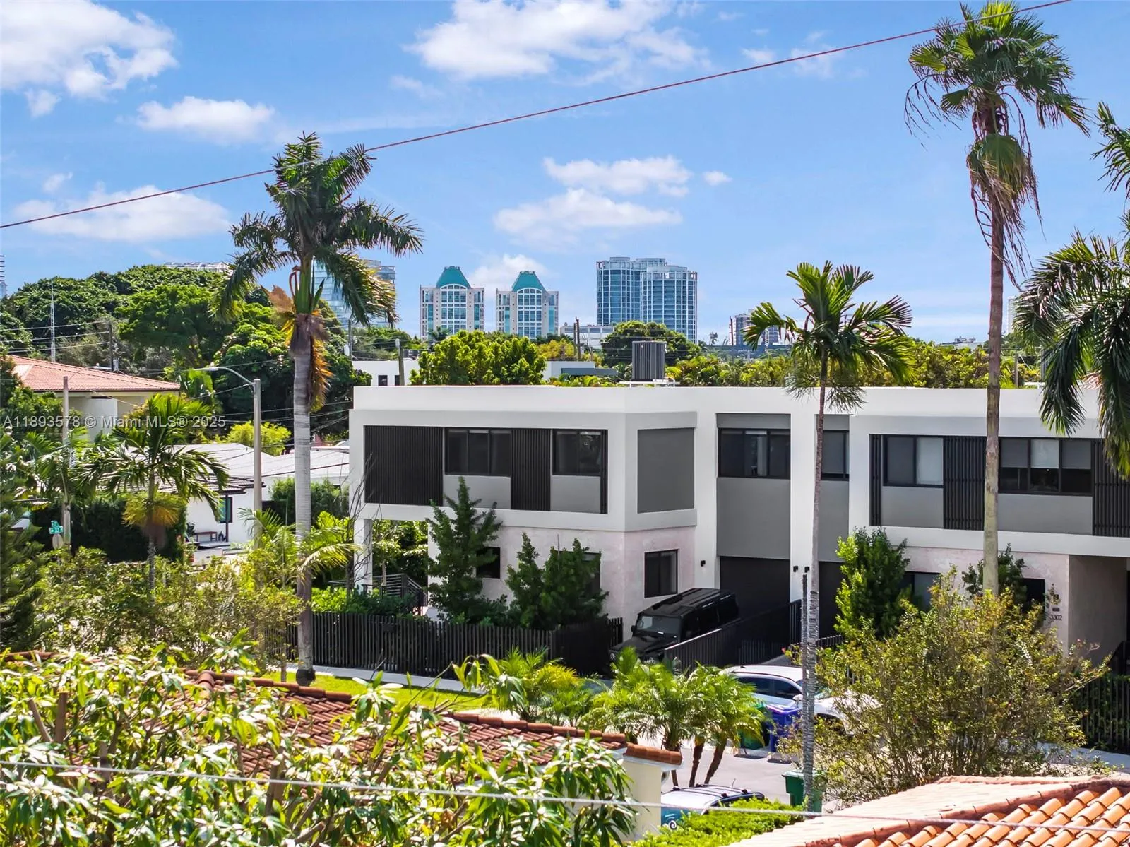 3300 SW 27th Ter, #3300