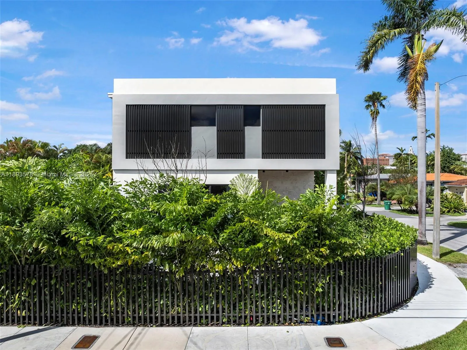 3300 SW 27th Ter, #3300