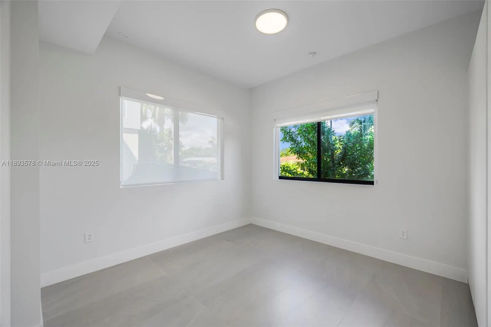 3300 SW 27th Ter, #3300