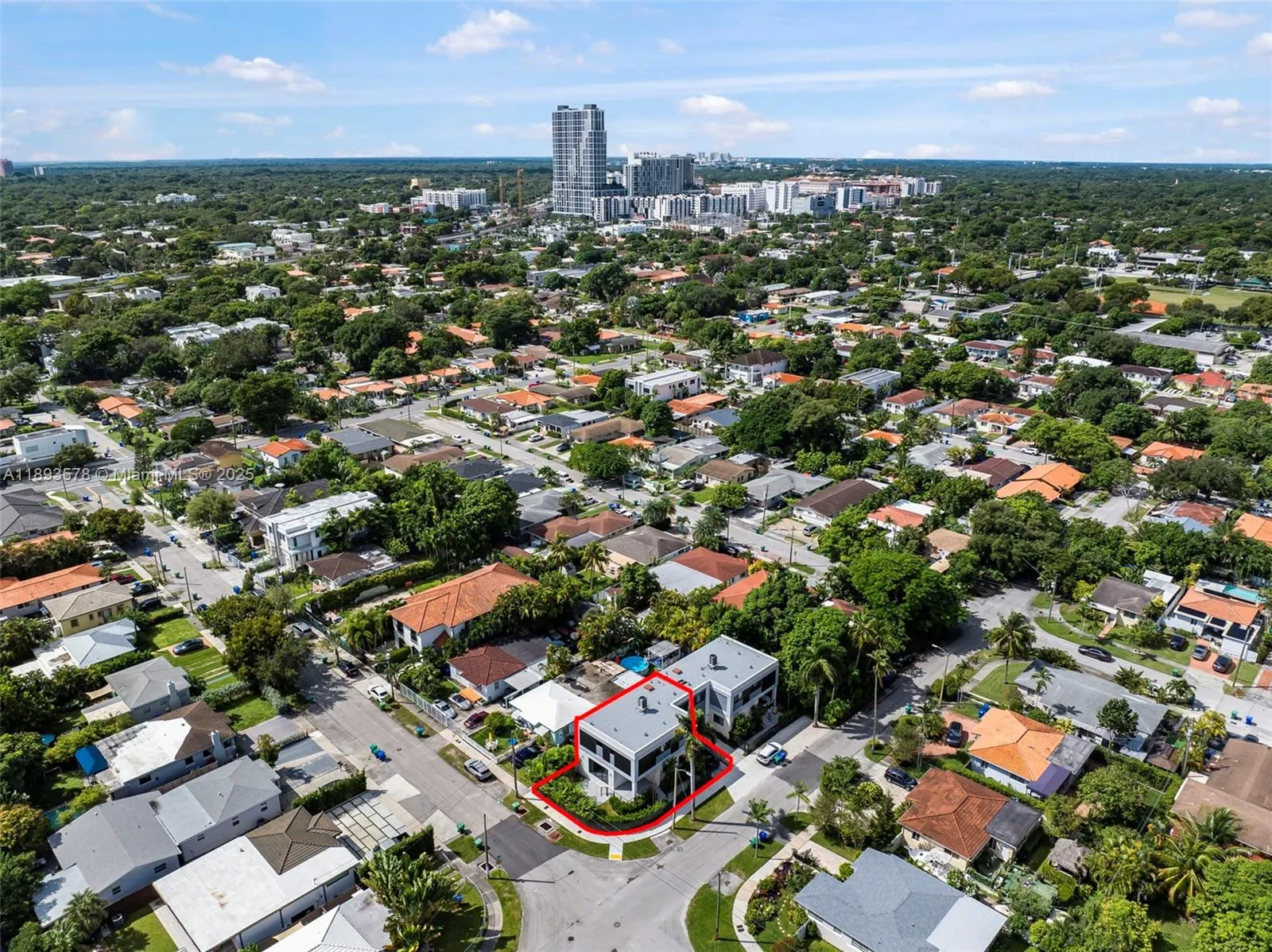 3300 SW 27th Ter, #3300