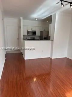 780 S Sapodilla Ave, #503