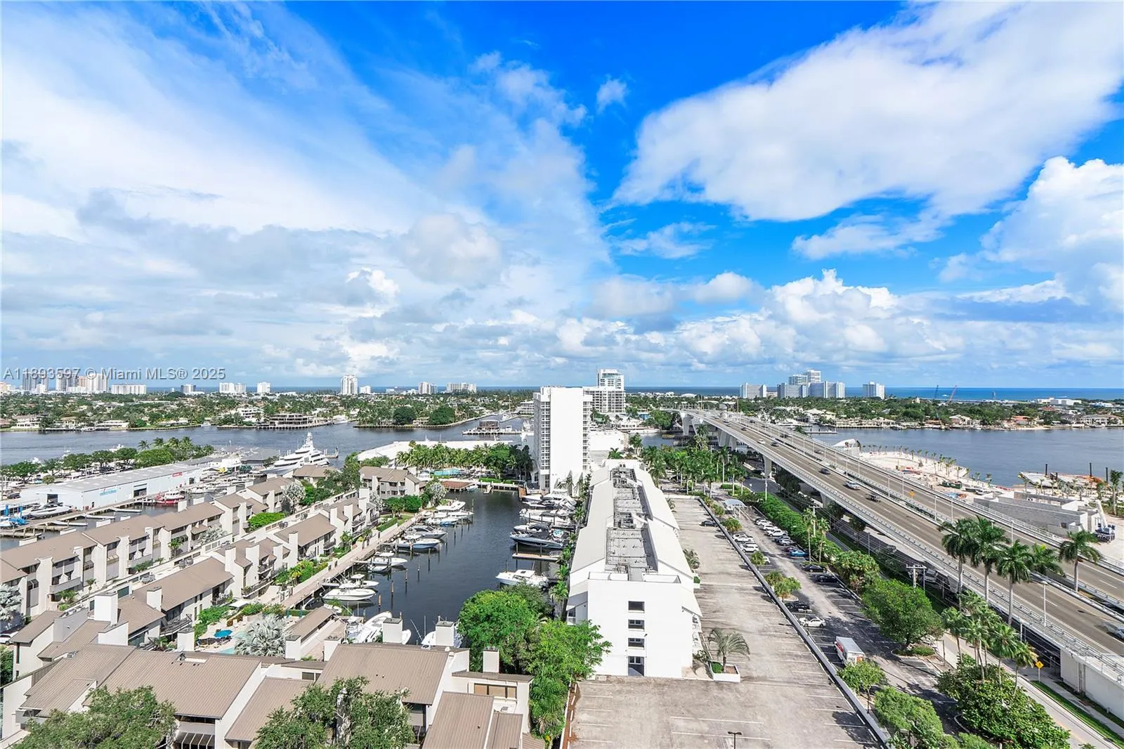 1819 SE 17th St, #1606
