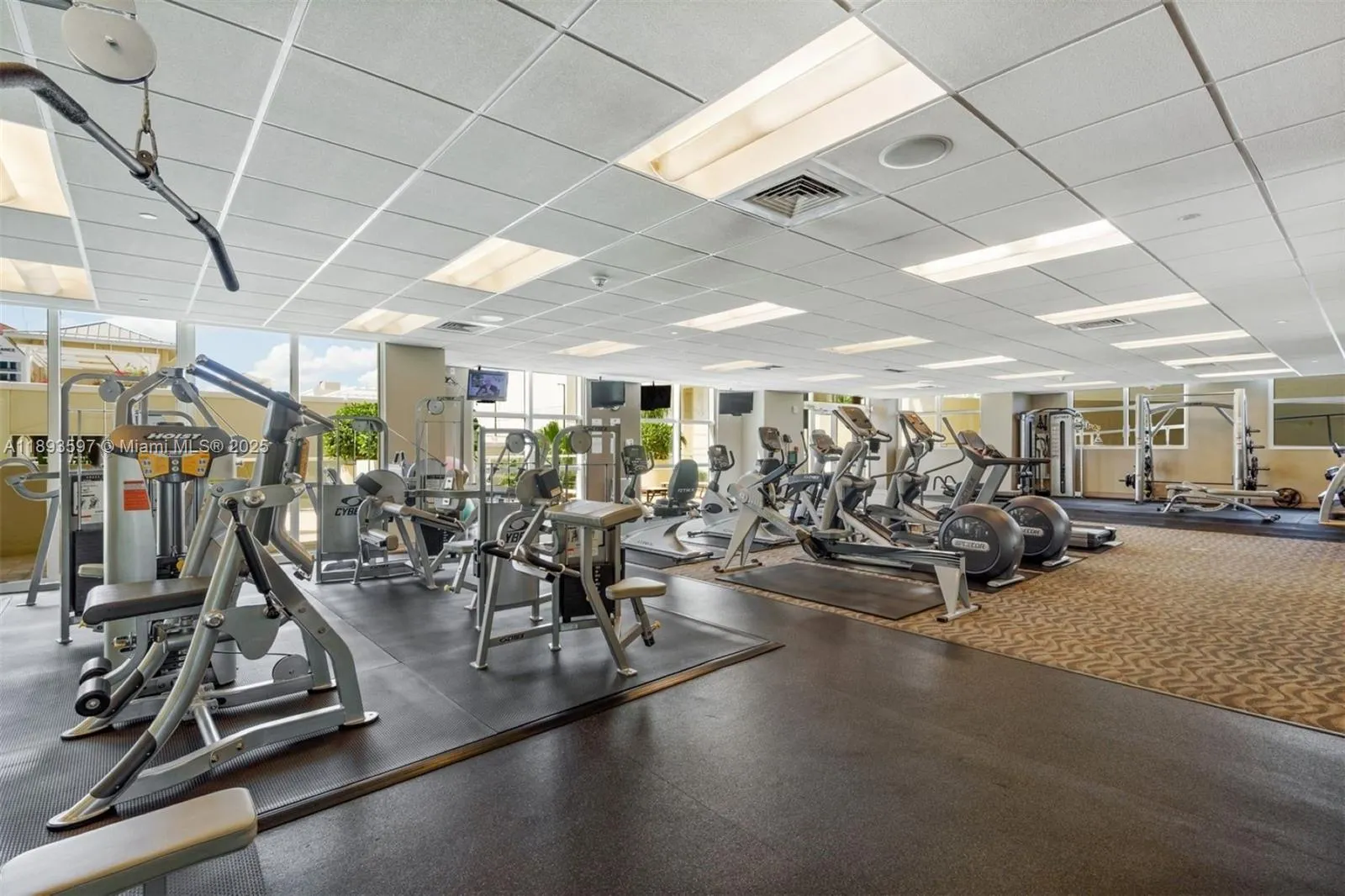 1819 SE 17th St, #1606