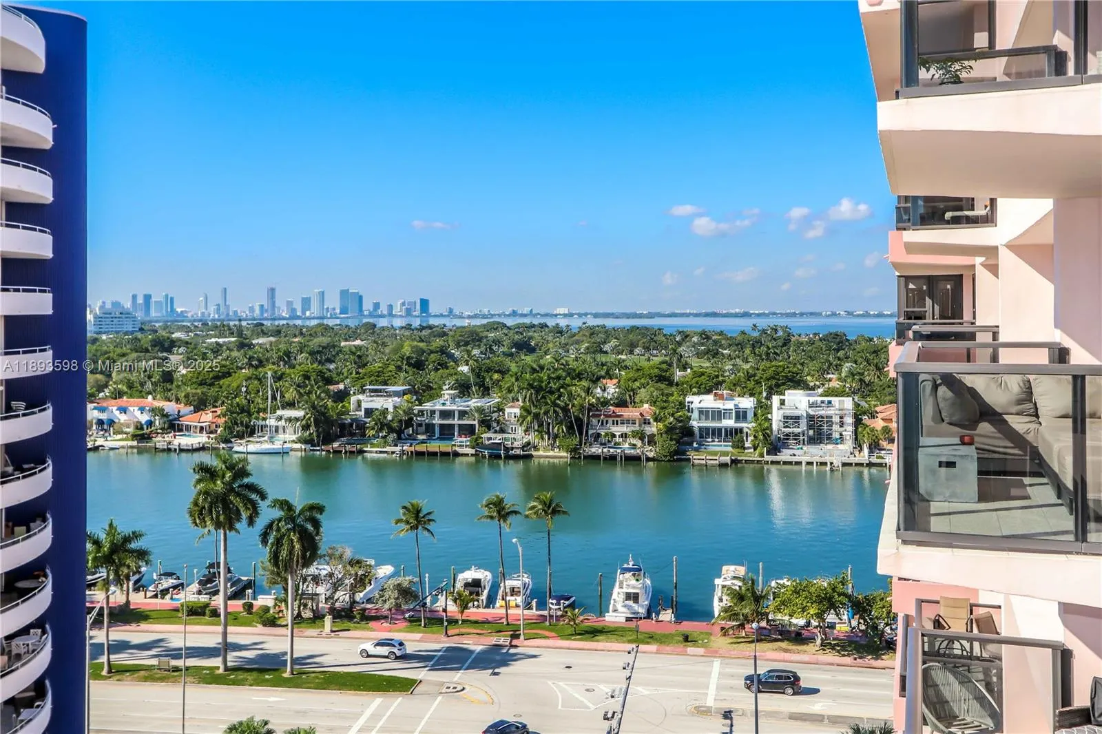 5225 Collins Ave, #1411