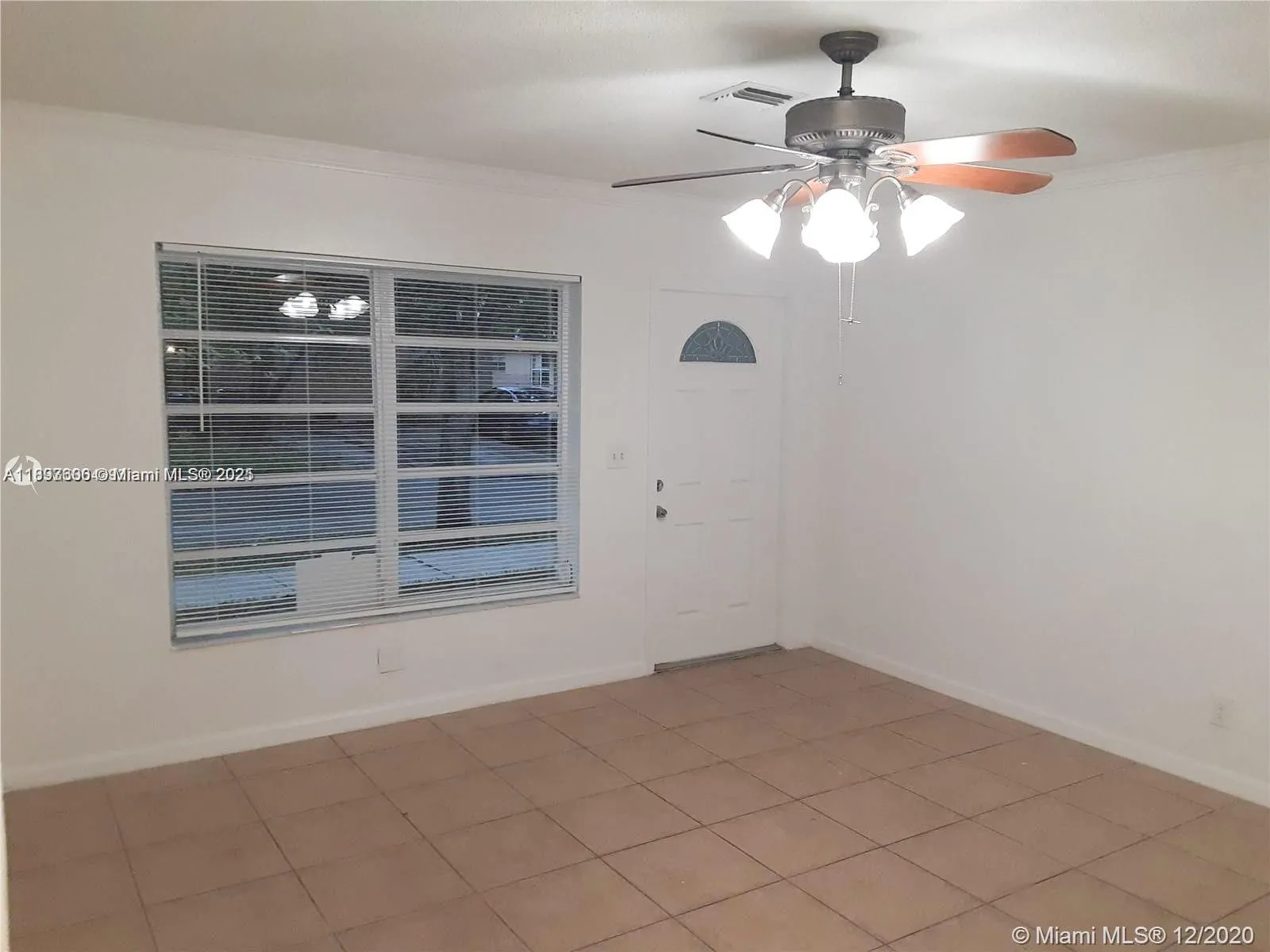 412 SW 10 St