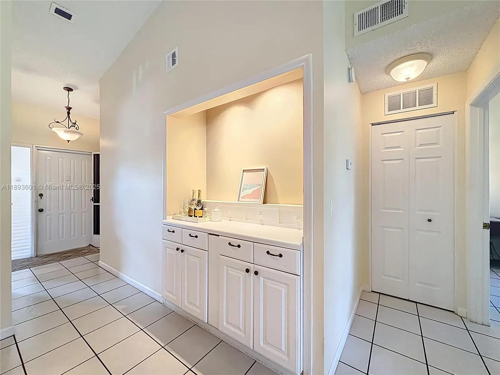 2363 SW 15th St, #84