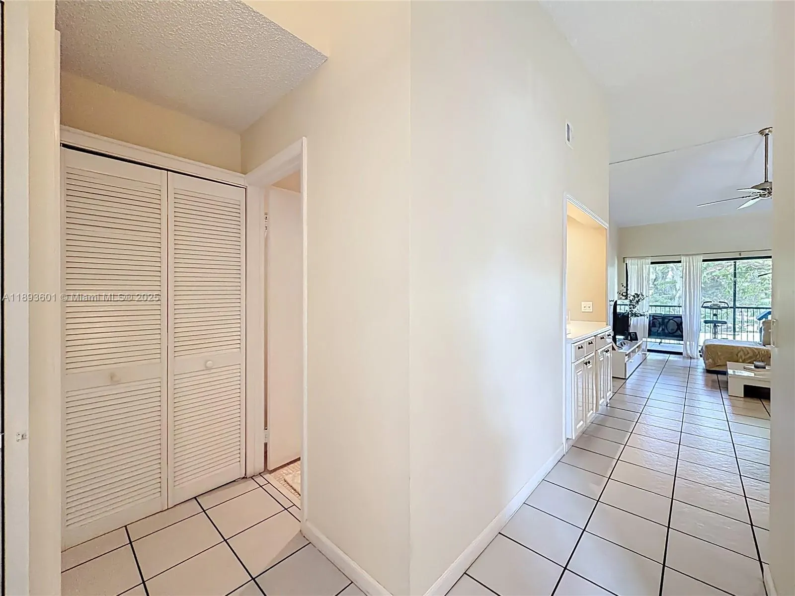 2363 SW 15th St, #84