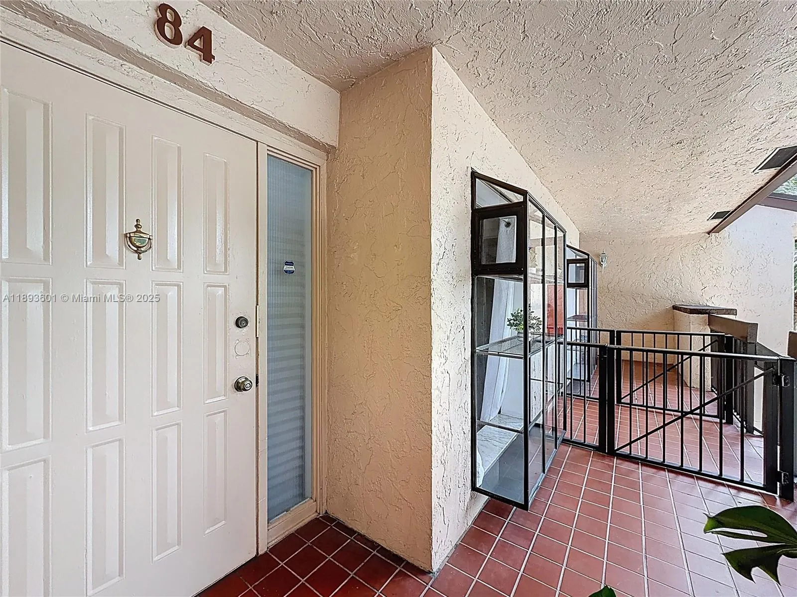 2363 SW 15th St, #84