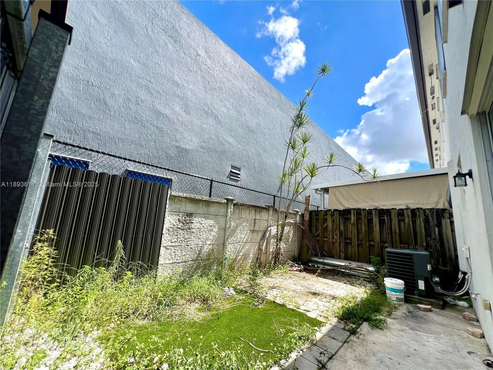8193 W 36th Ave, #4