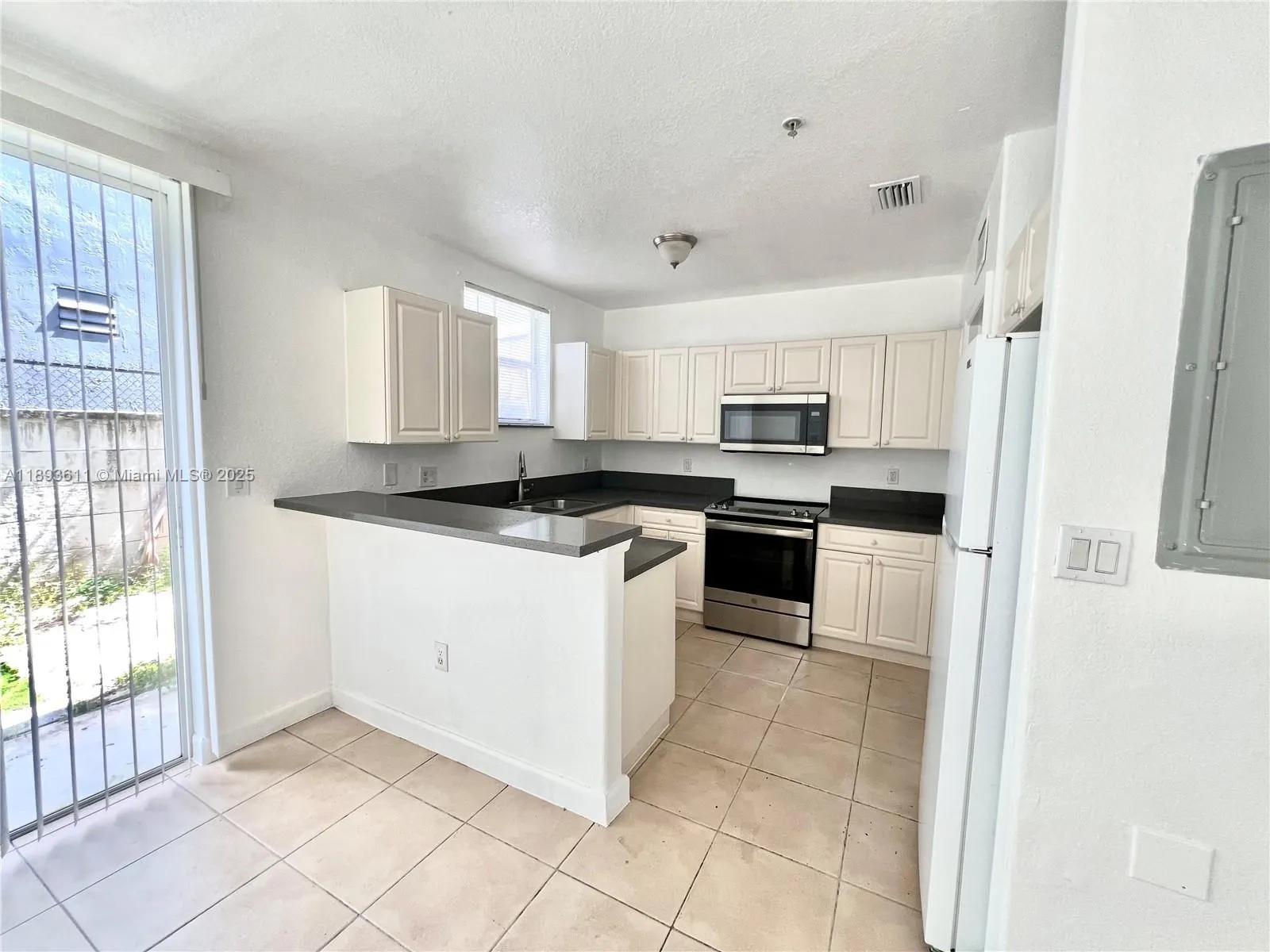 8193 W 36th Ave, #4