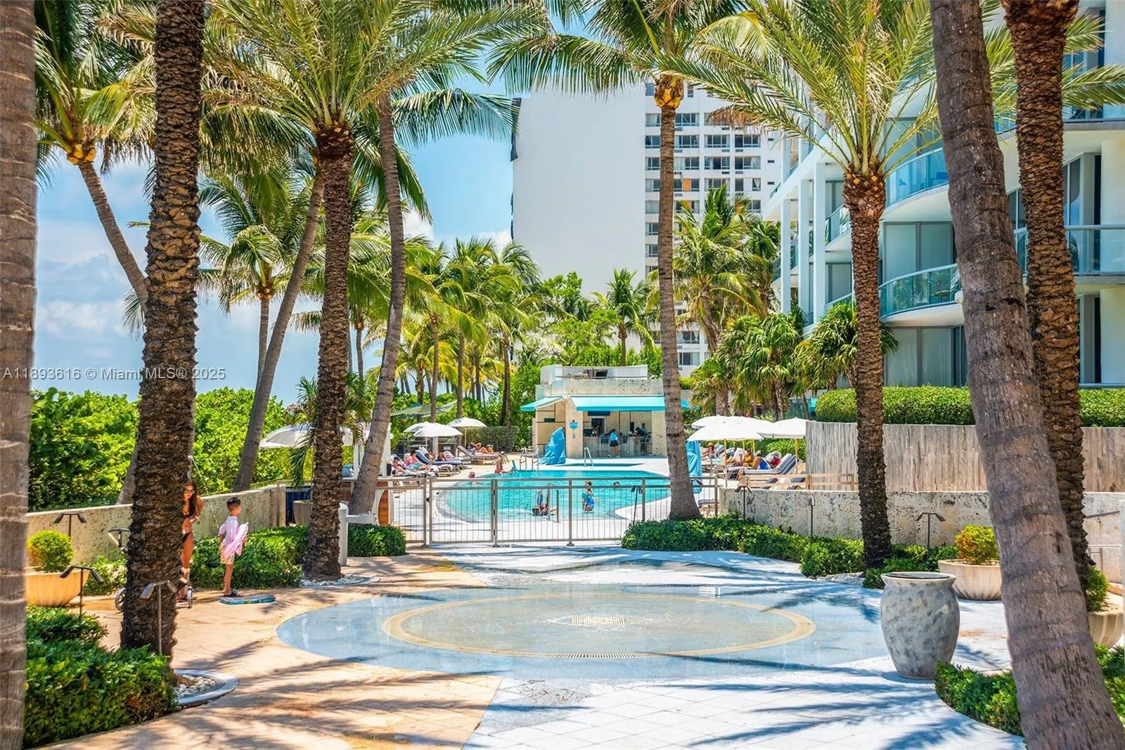6899 Collins Ave, #2601
