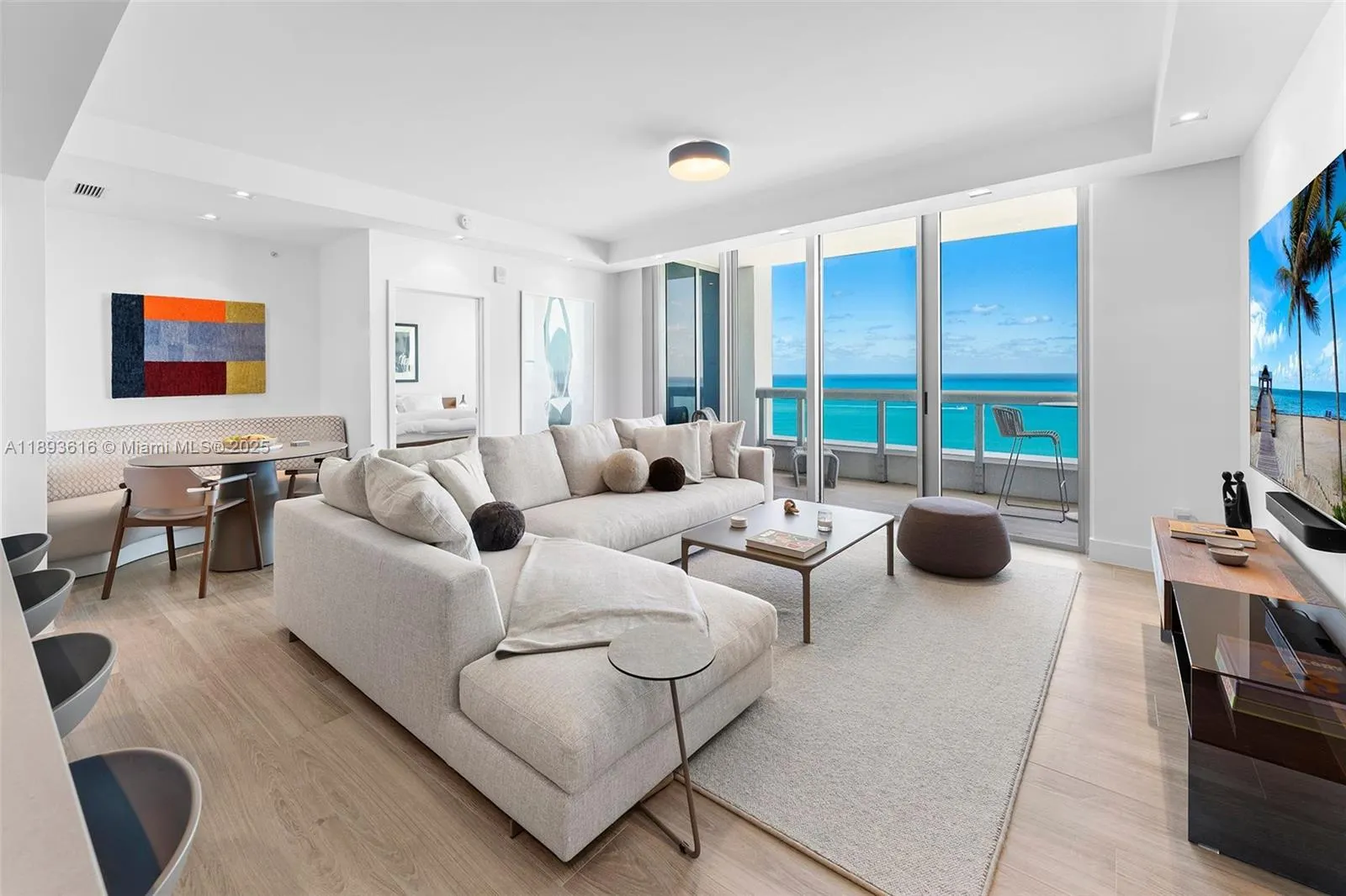 6899 Collins Ave, #2601