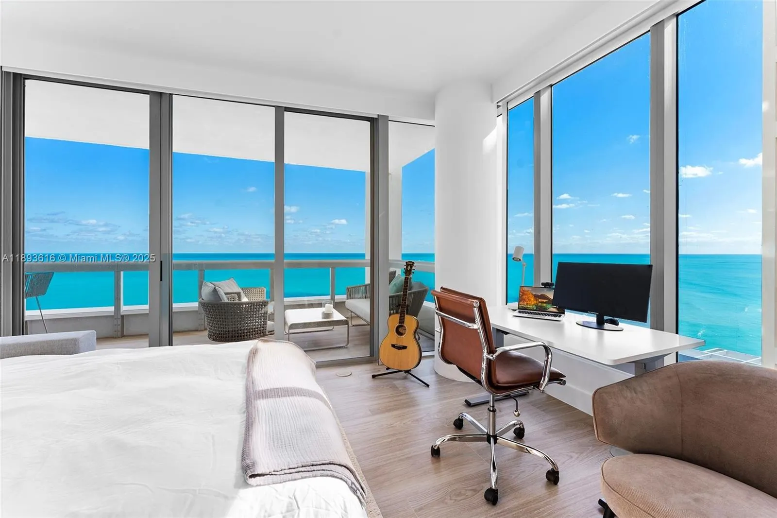 6899 Collins Ave, #2601