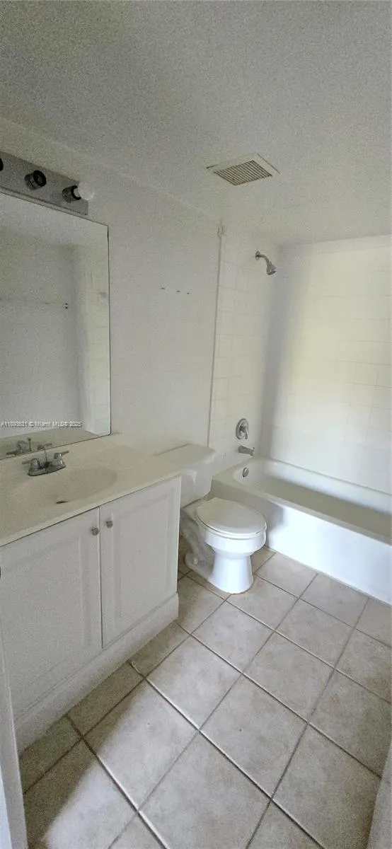4149 N Haverhill Rd, #1619