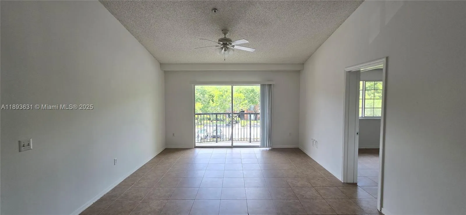 4149 N Haverhill Rd, #1619