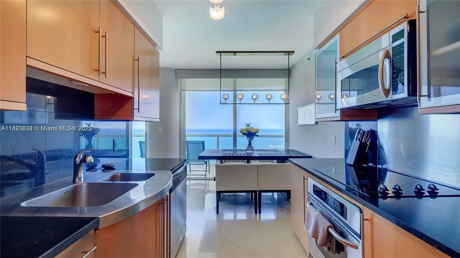 6365 Collins Ave, #3802