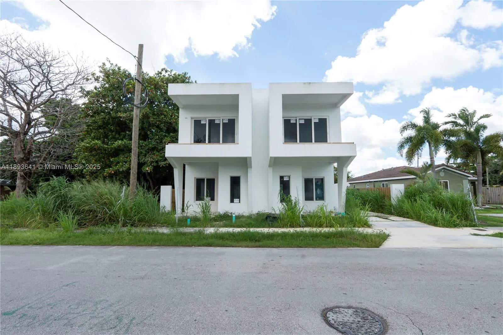 10290 SW 174th Ter