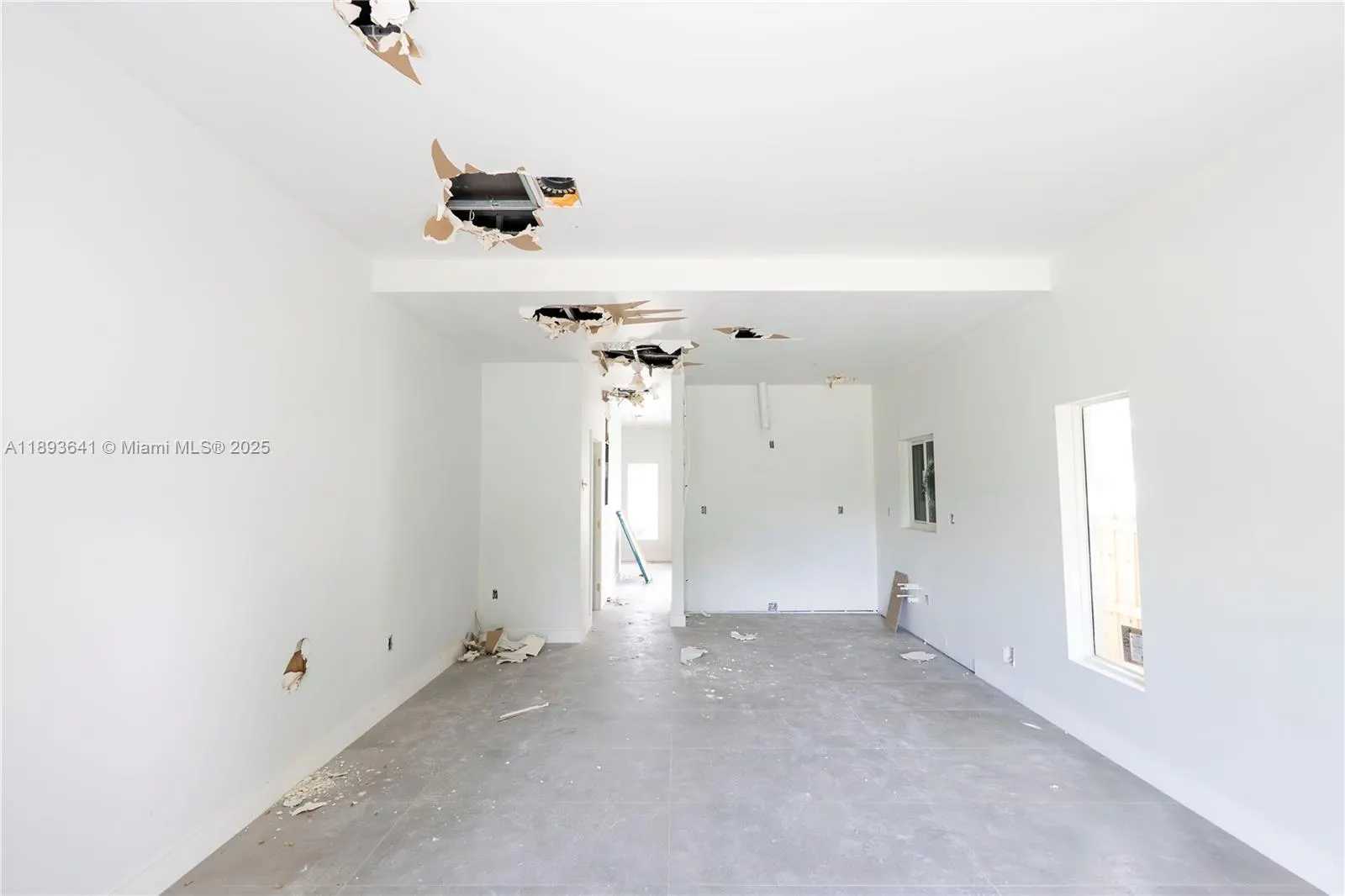 10290 SW 174th Ter