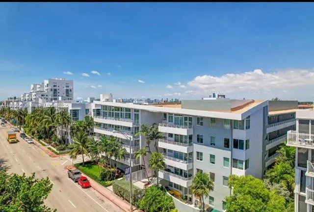 7800 Collins Ave, #203