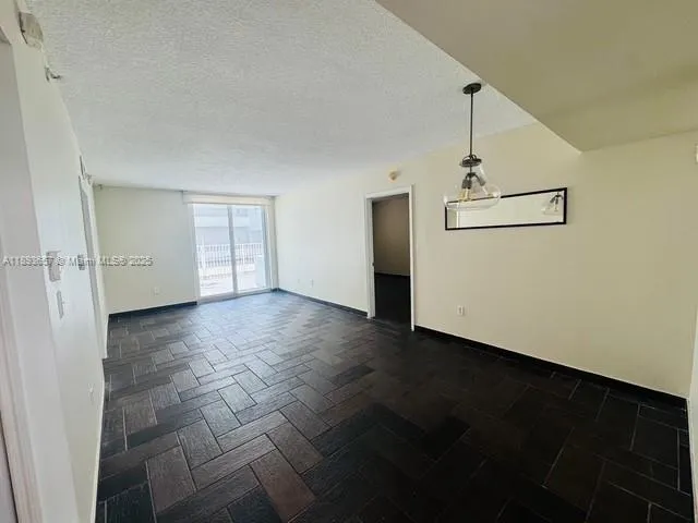 7800 Collins Ave, #203