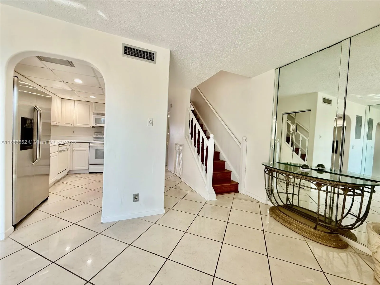 1401 S Federal Hwy, #218