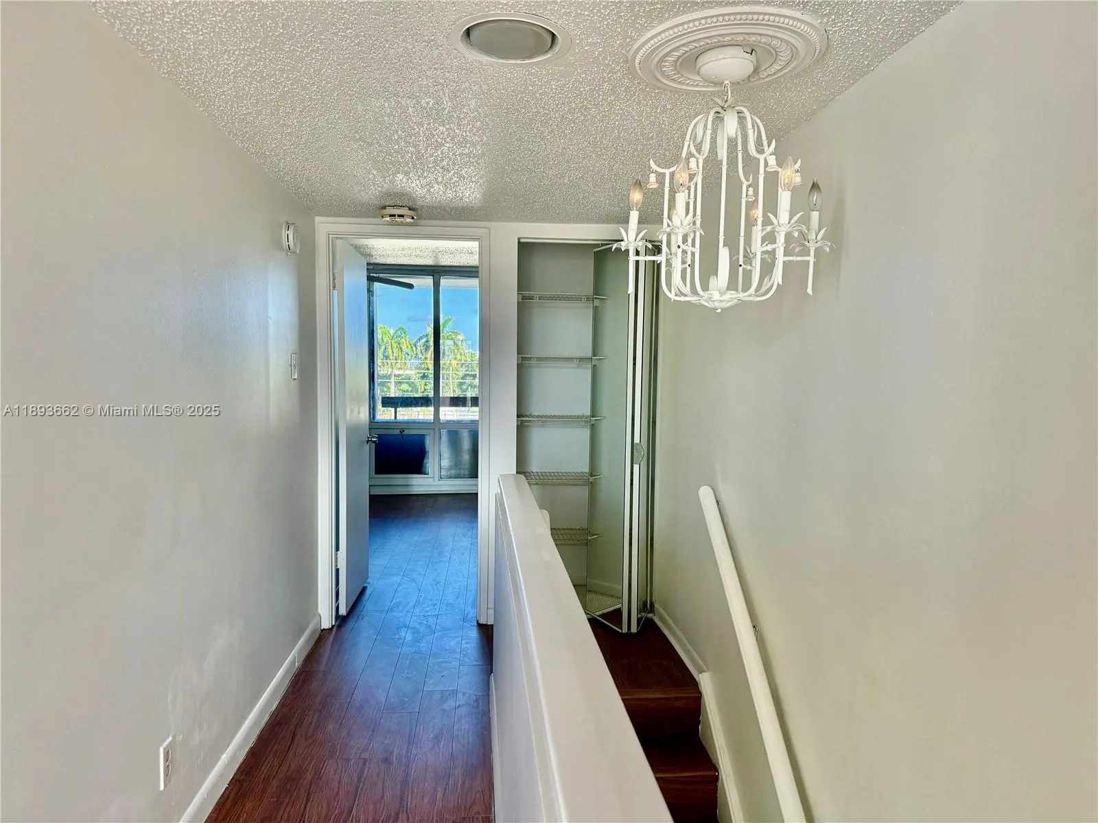1401 S Federal Hwy, #218