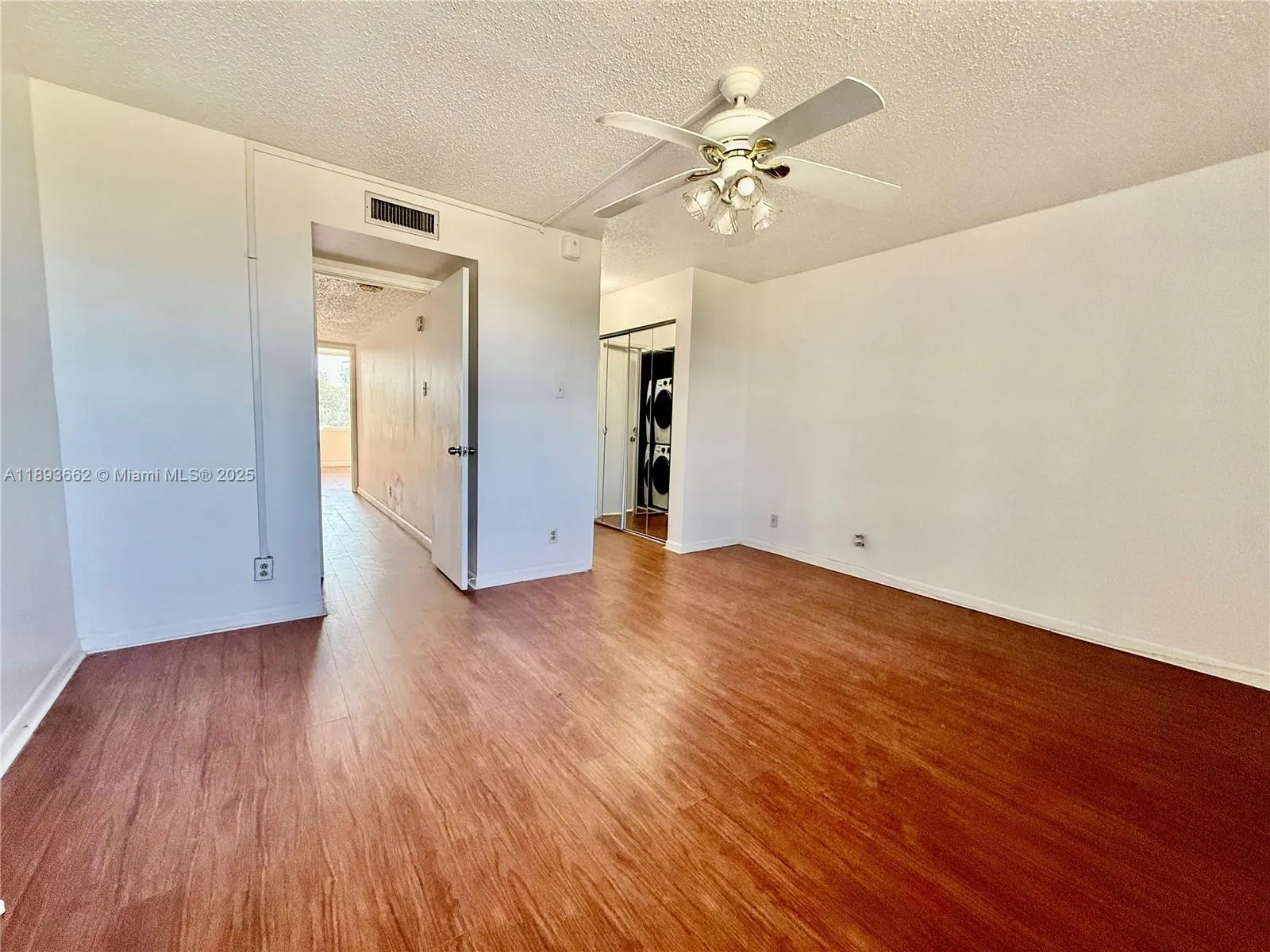 1401 S Federal Hwy, #218