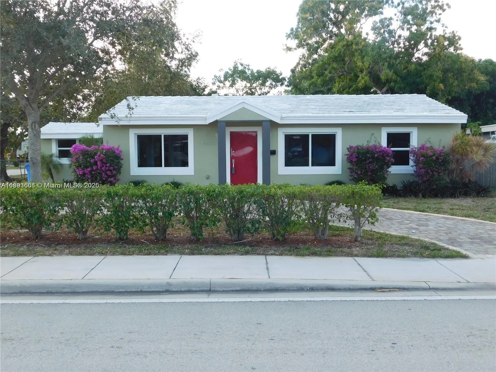 4617 N Andrews Ave, #0