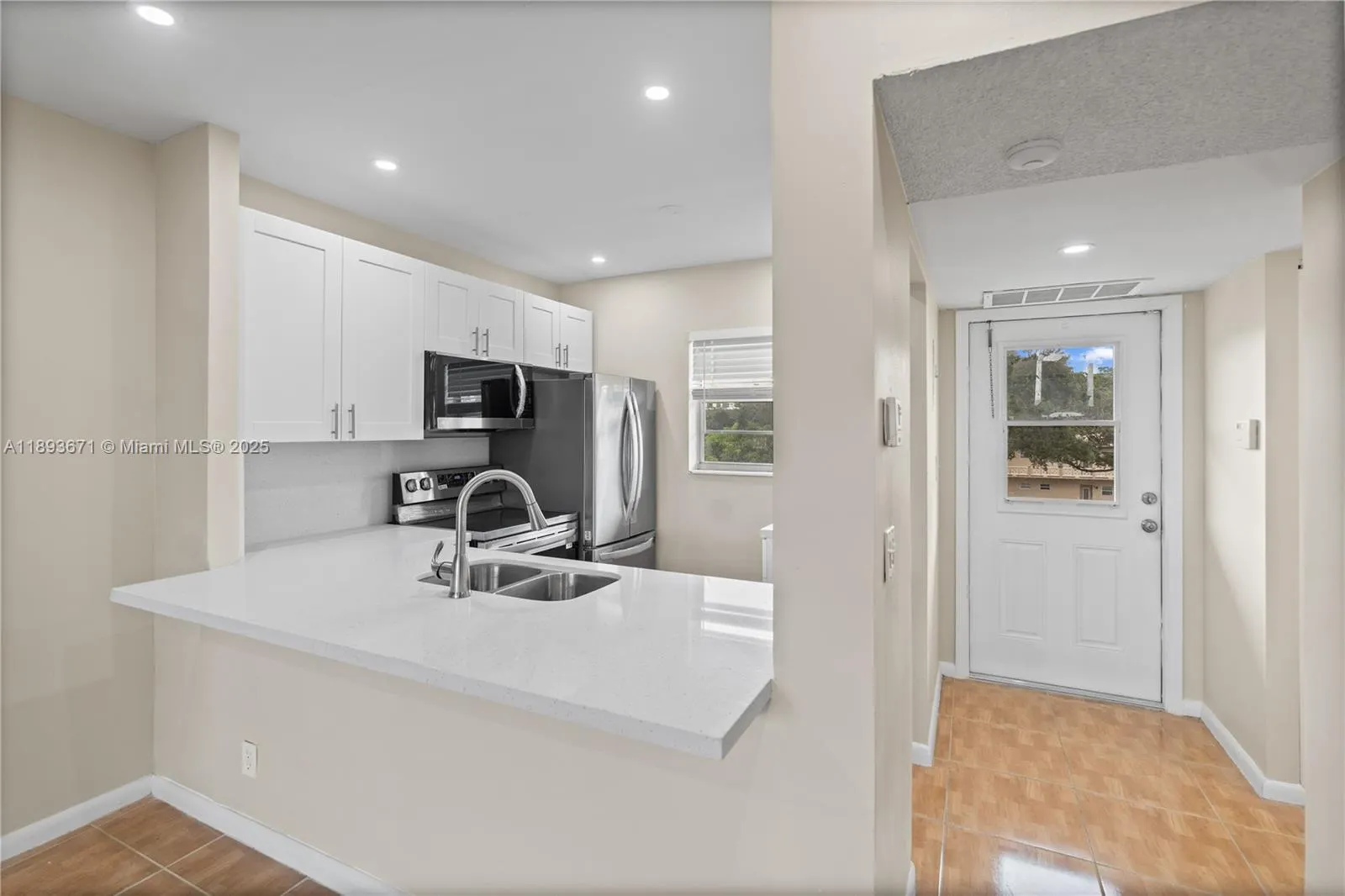 3405 NW 48th Ave, #610
