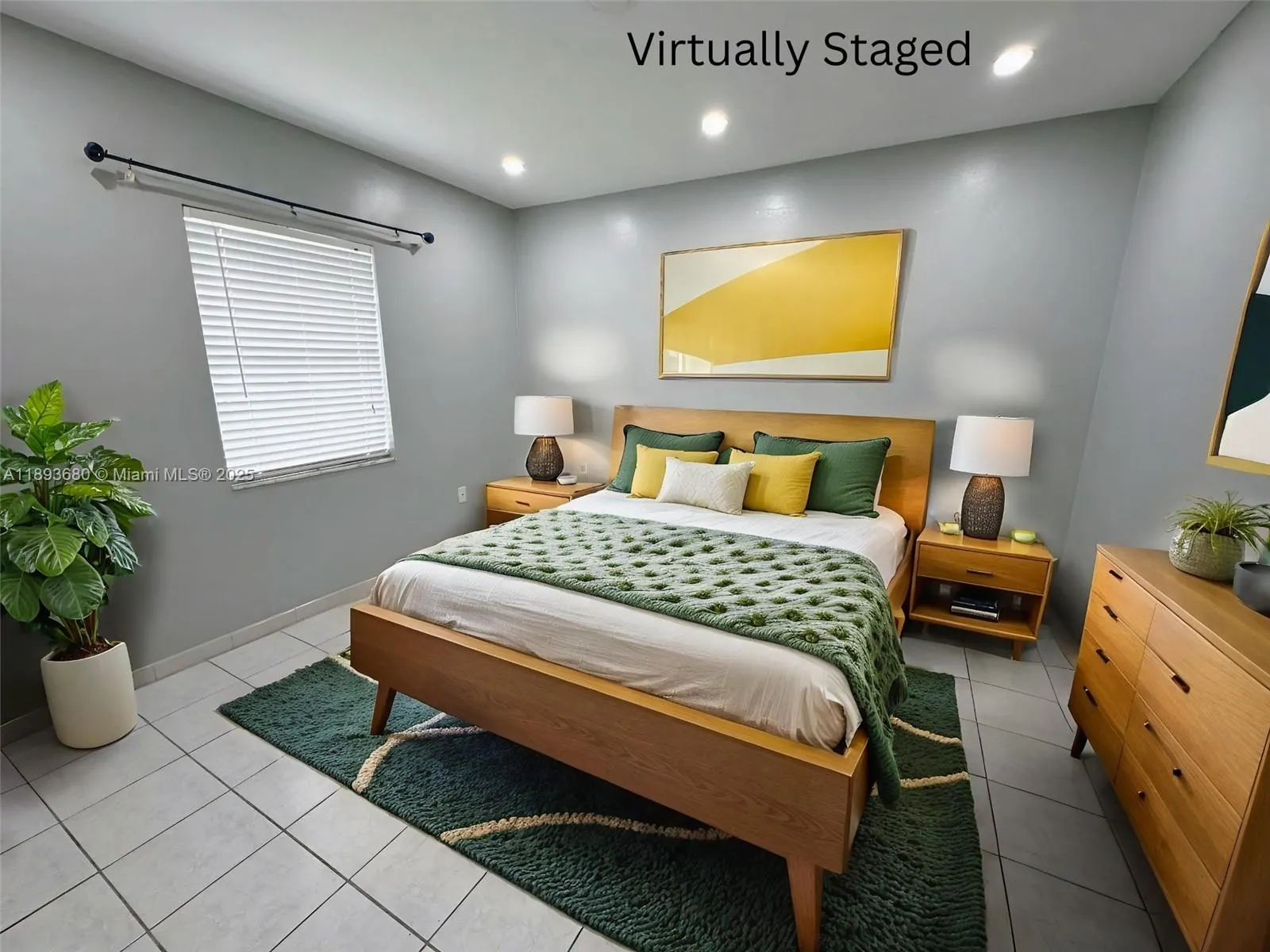 590 SW 36th Ave