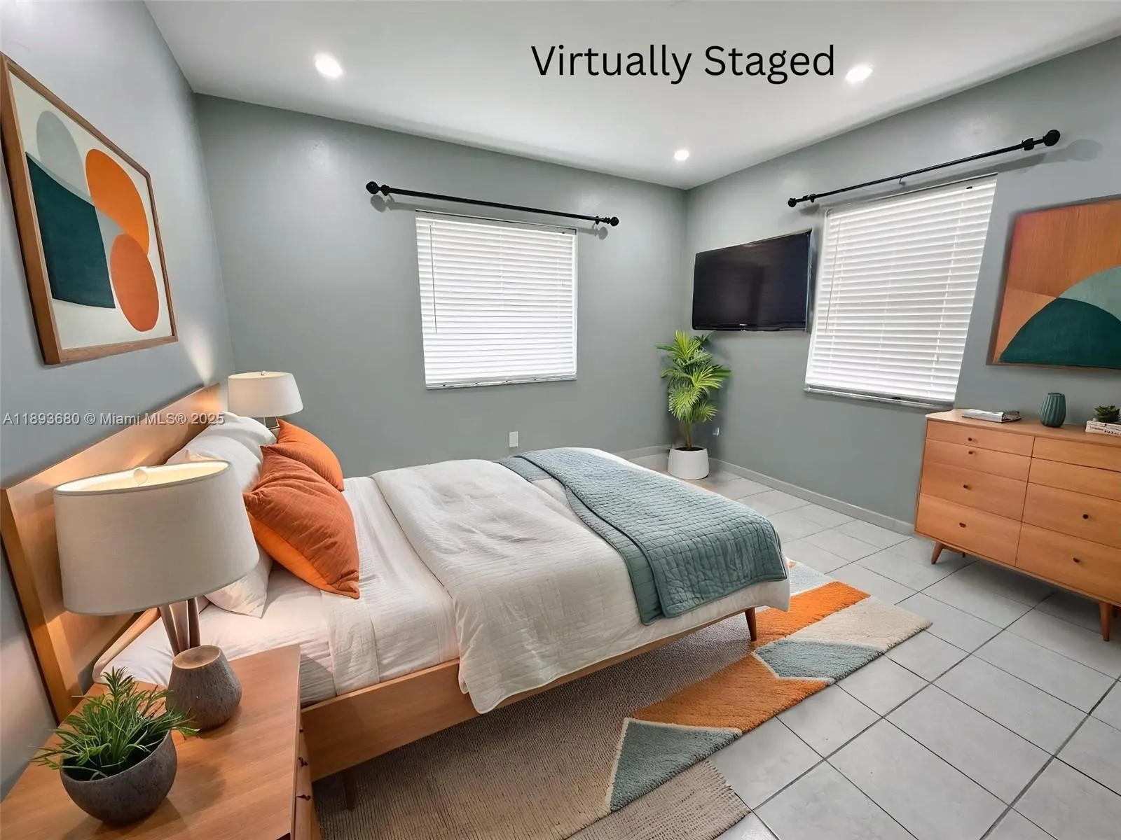 590 SW 36th Ave