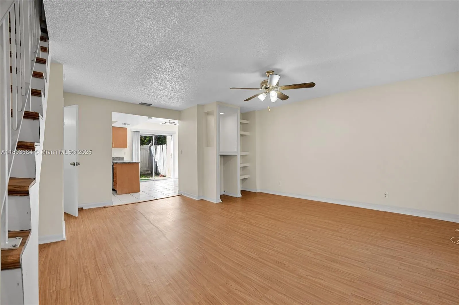 7862 Kimberly Blvd, #503